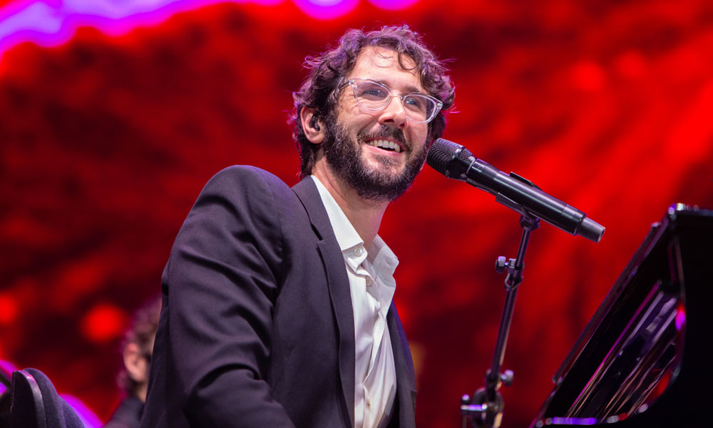 21-sas-groban Josh Groban
